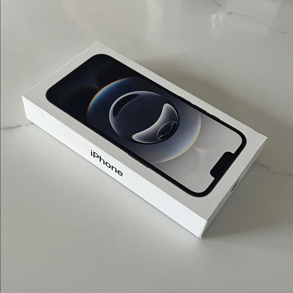 Apple iPhone 16e Smartphone Box Box Only